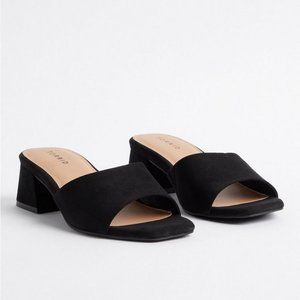 *NWOT* Torrid Squared Toe Mule Heel (WW)